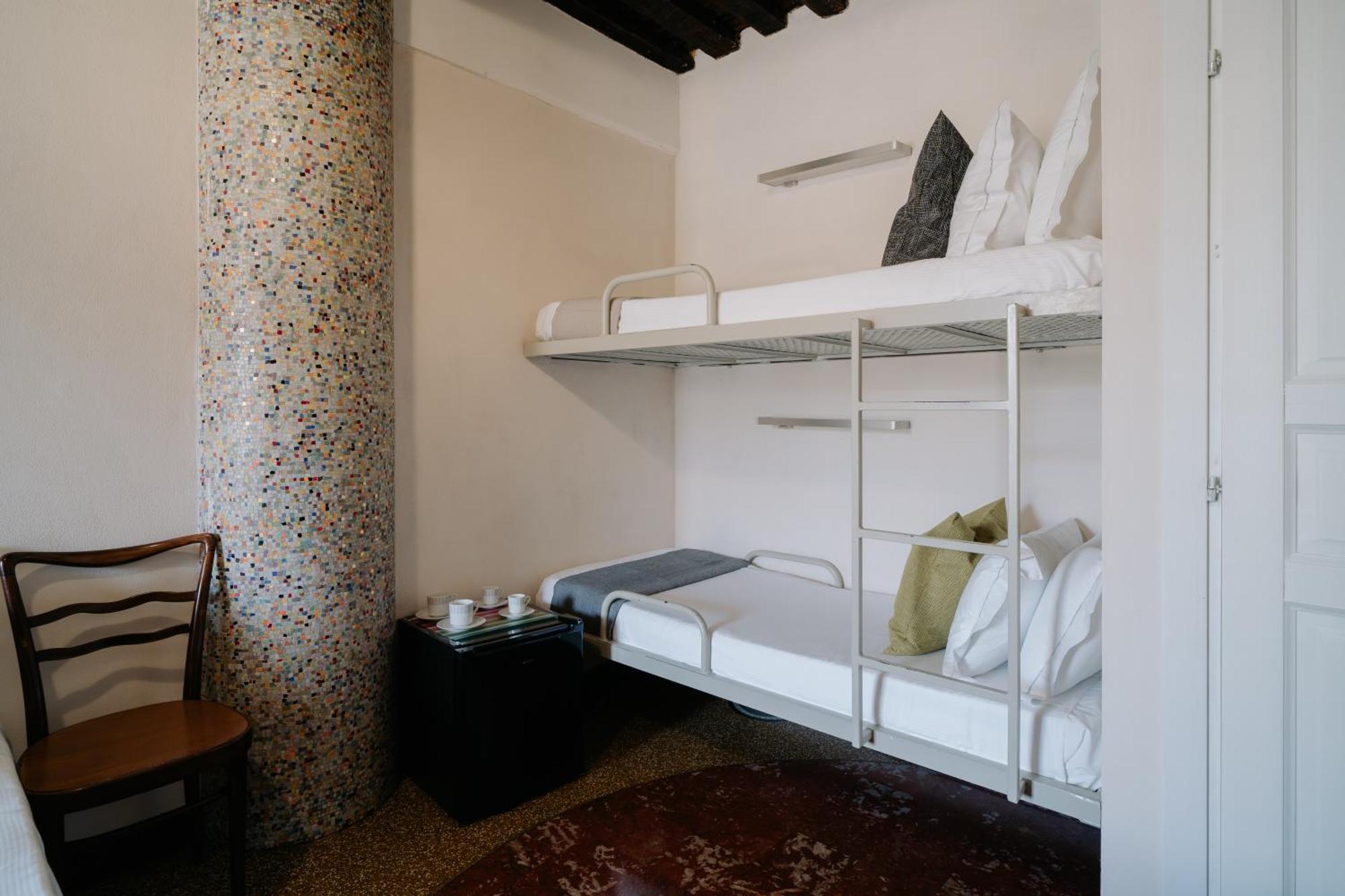 Quadruple Room Private Bathroom