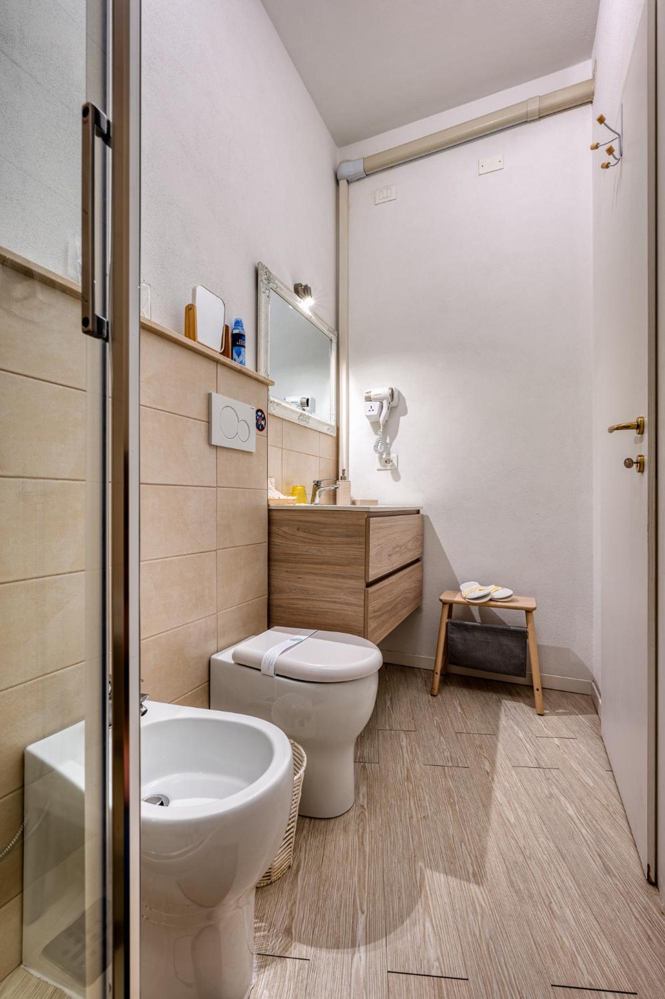 Double Room with Private Bathroom,1592144522:JPEG