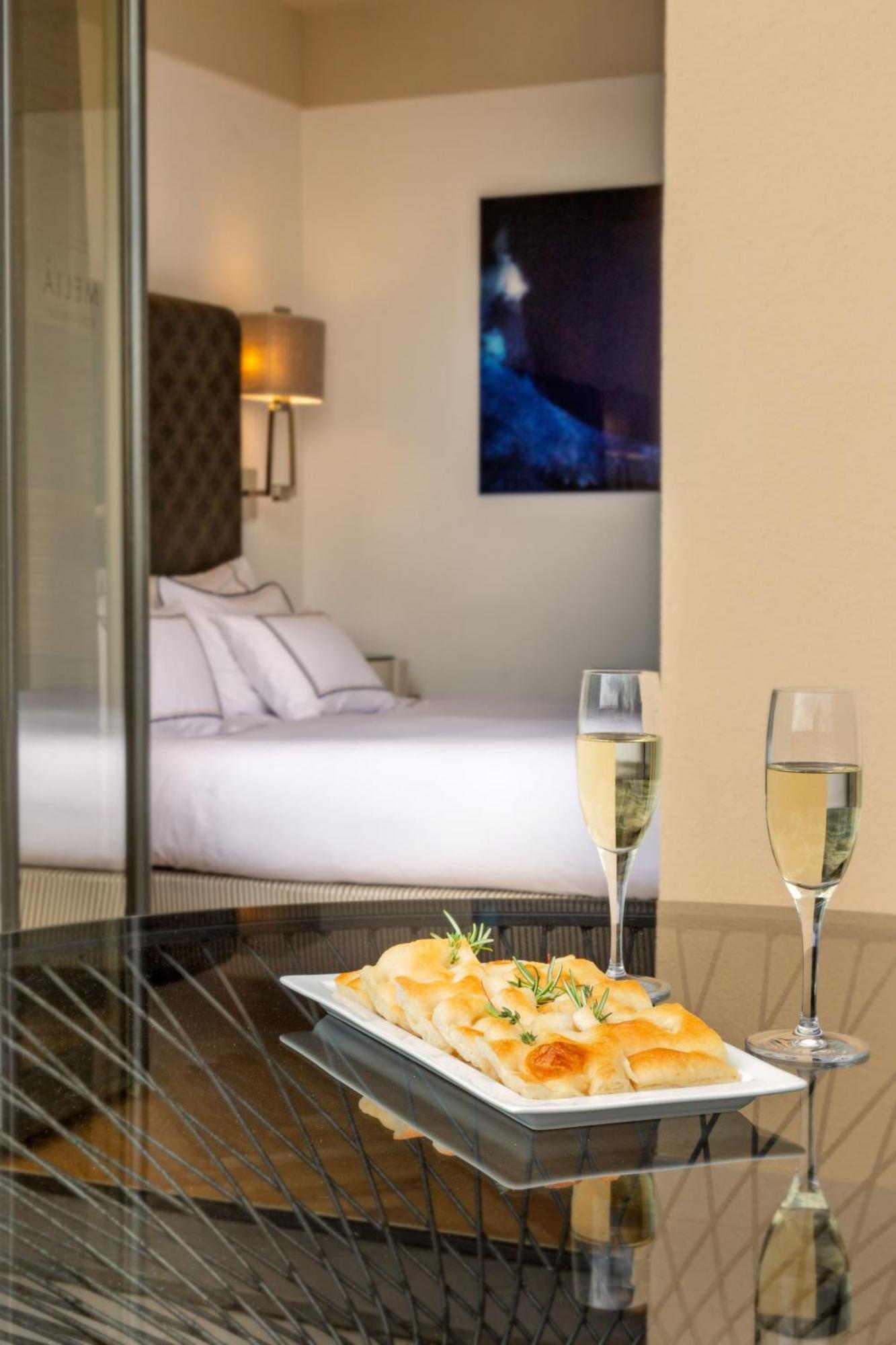 Supreme Room Terrace Spa Access