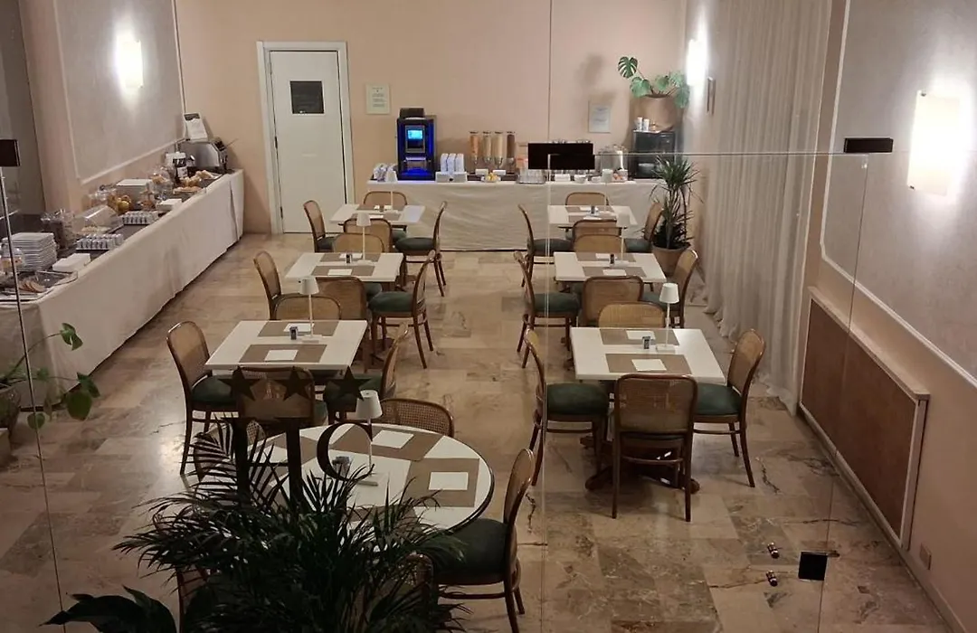 Hotel La Capannina-1
