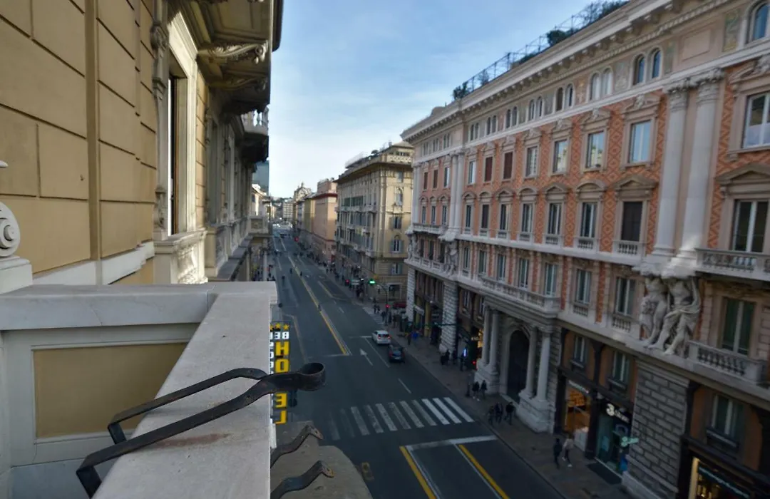 Check-Inn Rooms Genova Centro-1