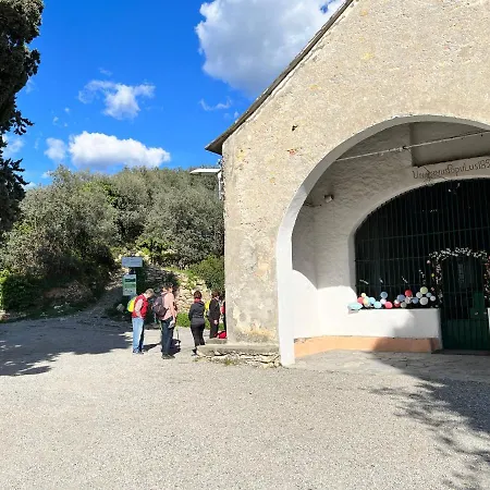 Salotto Sul Mare-3
