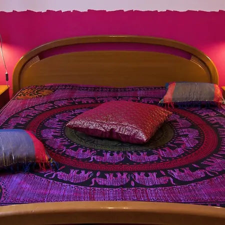 Laxmi Guesthouse B&B-3